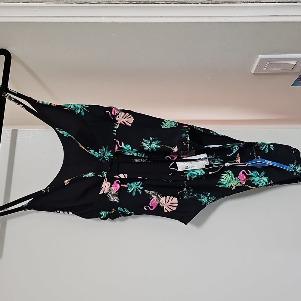 NWT Cupshe Passion Modern-Cheeky One-Piece Swimsuit Black/Flamingo Small - Picture 6 of 10